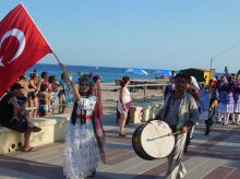 Народные танцы в Испании Барселона Коста Брава