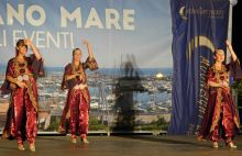 Фольклорный фестиваль Венеция Италия Народные танцы