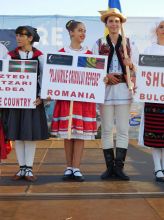 Partecipazione ai festival folcloristici in viaggio all'estero