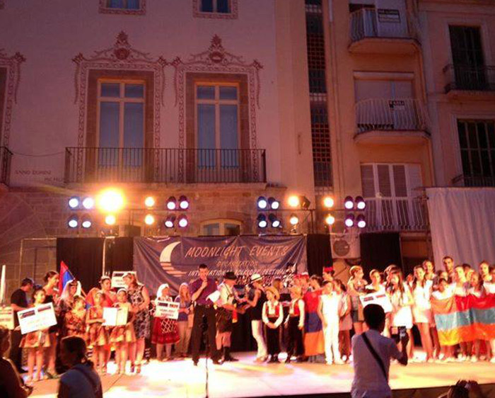 Международный фольклорный фестиваль “Moonlight in Barcelona”, 05-10.07.2015. 